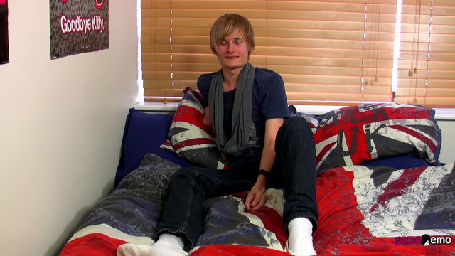 HomoEmo Blond Emo Twink Brent Daleys Cock Is Ready For The Camera Fun