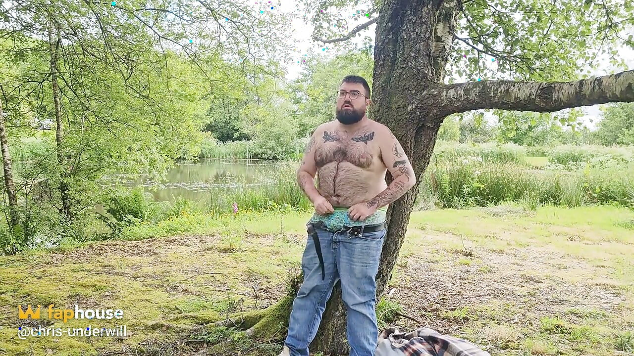 Does a Bear Cum in the Woods?