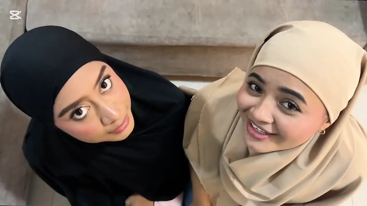 My stepbrother's visit ends up putting inexperienced Muslim women to suck cock part 1