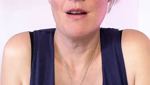 Hot MILF Gives A Younger Guy JOI On Their First Date To See How Much He Can Cum