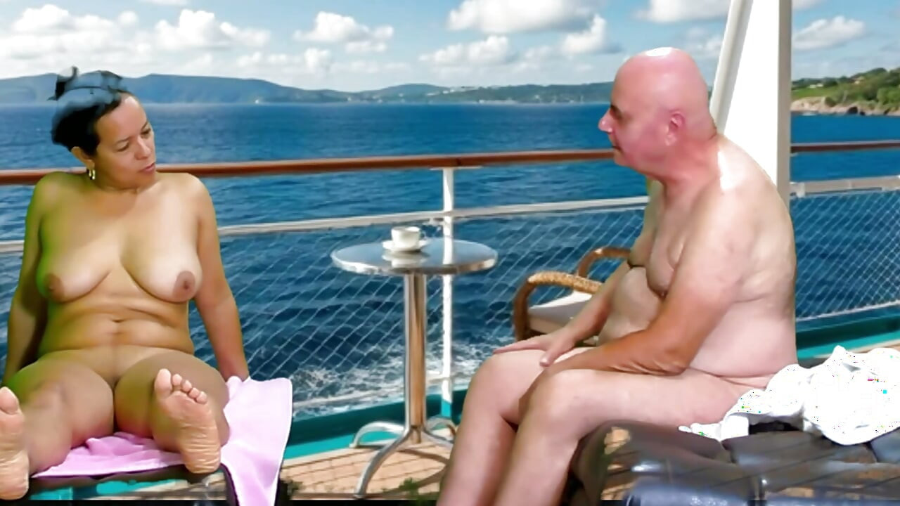 SEX BOAT RIDE ON THE SEA WITH ADAMANDEVE AND LUPO
