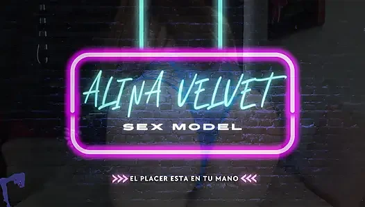 Sexy Betrügende Latina-milf-nachbarin in Dessous Genießt Oral, Doggystyle Und Abspritzen