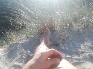 masturbation on beach