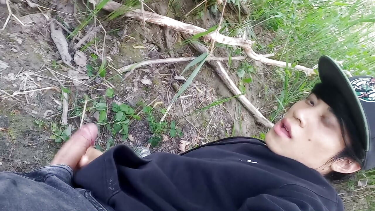 Cock exposed through the pants fly, this cute gay boy, humping, precuming, cumming, cleaning sperm on dick outdoors Jon Arteen