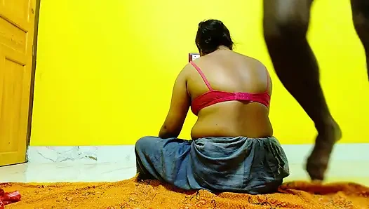 Мой Devar трахает меня, когда мужа нет дома