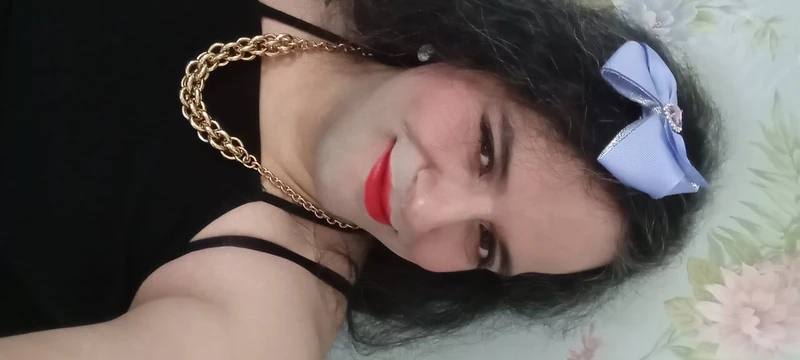 Crossdresser sissy BBW with makeup tease