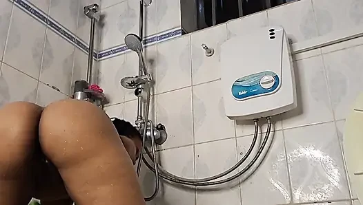 Fışkırtarak siyah amcık azgın üvey anne