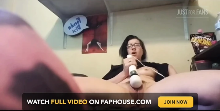 Archive: Bedroom Masturbation
