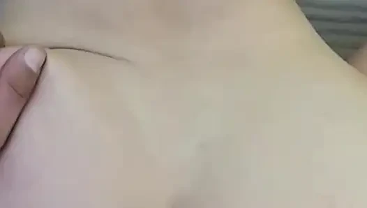 Öffentlicher blowjob und outdoor-ficken, sperma auf titten