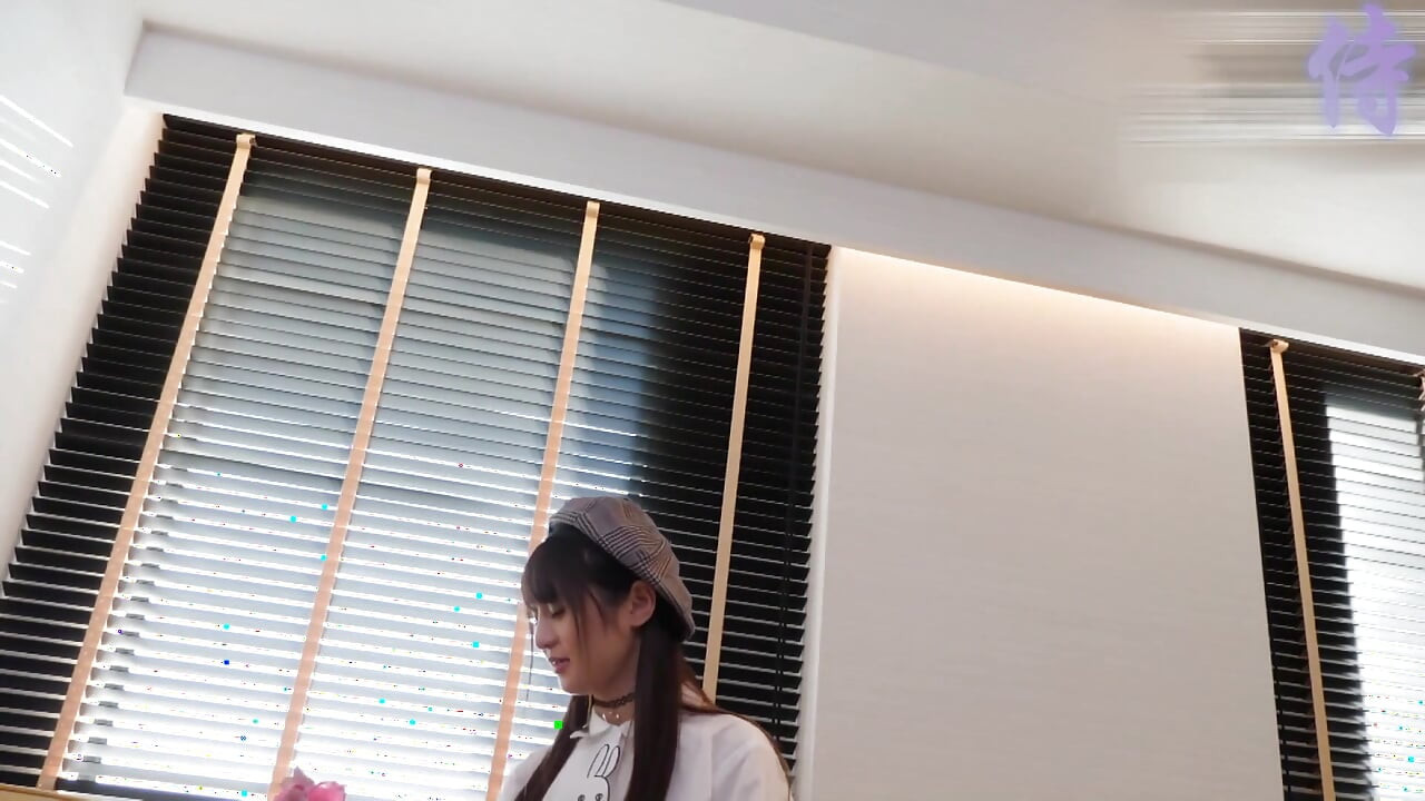 Horny Asian sluts #264