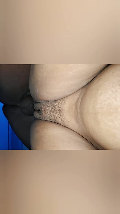 ऑफिस के सहयोगी के साथ तेलुगु सोनू सेक्स