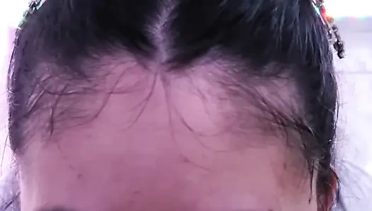 Колумбийская милашка заставляет меня кончить на ее маленькие сиськи, она обожает мою сперму!