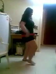 shaimaa from egypt dancing