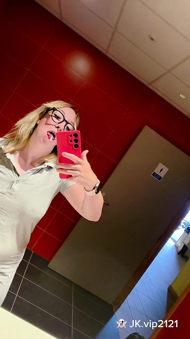 我决定在格雷诺布尔附近的Les Corbiers度假村的山上抠逼