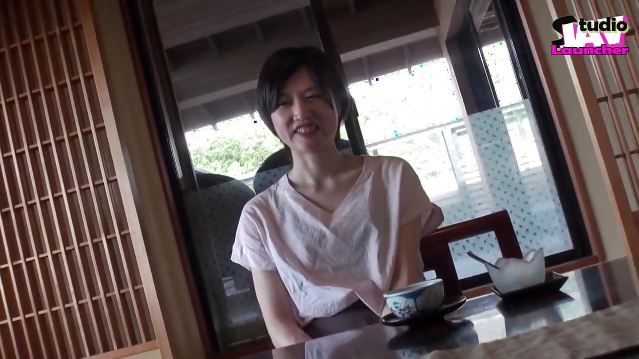禁断の恋は続く。秘密の欲望に満ちた既婚温泉旅 - パート1