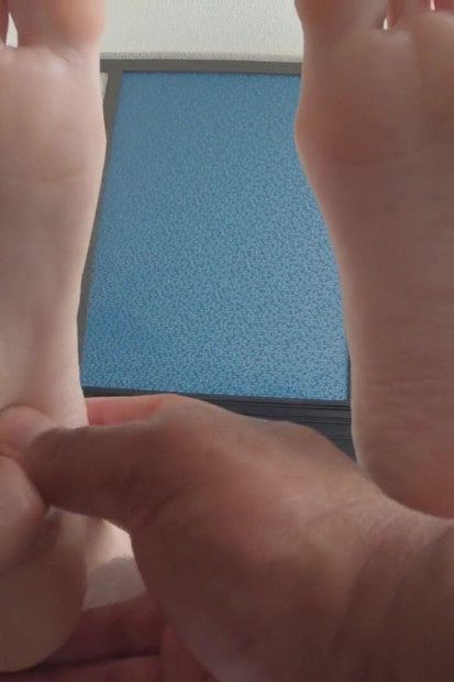 Footjob and Cumshot with Kinky Feetures