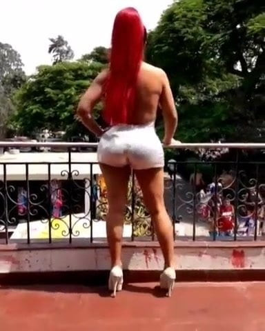 VP02 - Deysi Araujo 435
