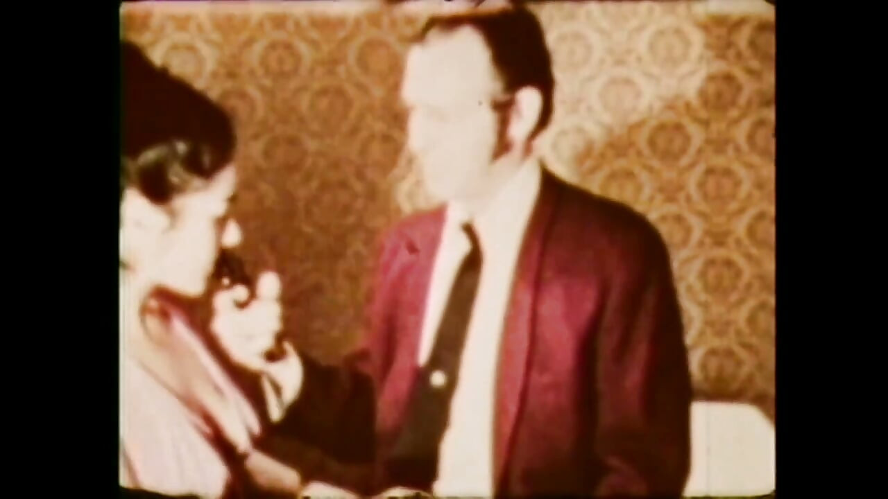 O Porco come meu pênis