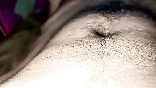 Video chudai romantis ibu rumah tangga desi India untuknya