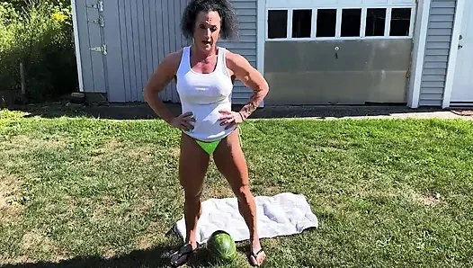 Muscle MILF Kandys Watermelon Crush Domination