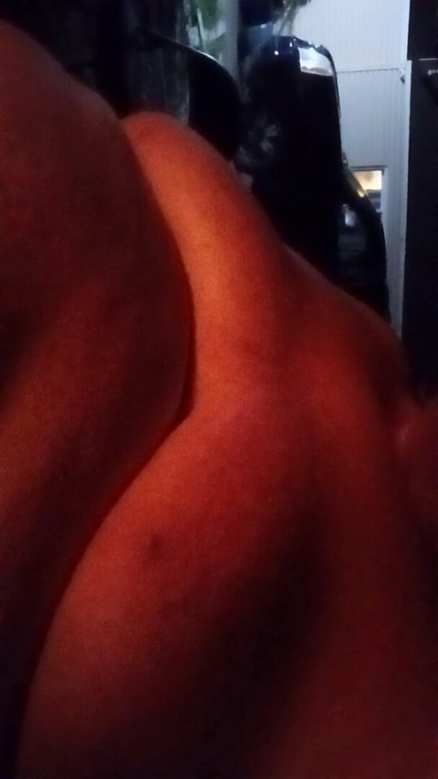 Bbw male show sweaty tits
