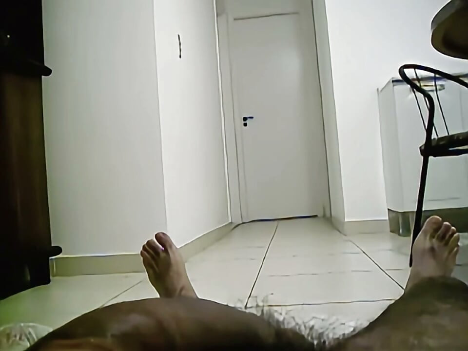 핫와이프 카리나가 친구 집에 갔다가 재미를 보게 된다 - 파트 1