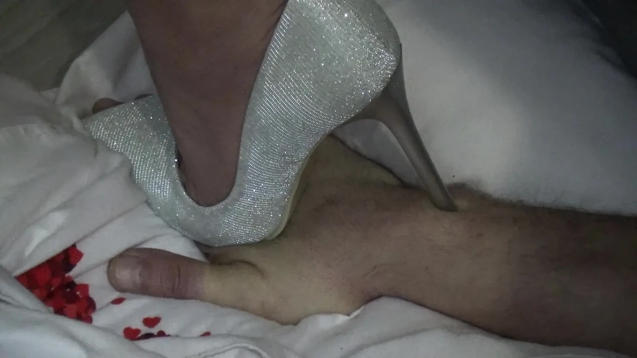 Step with the heel on your hand