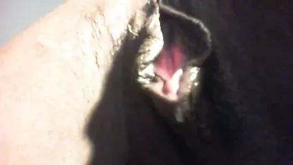 Busting A nut in the Pussy!