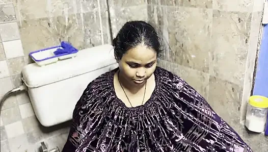 Padosi Ne Padosan Ko в ванной, я без перерыва жестко трахает Kiya