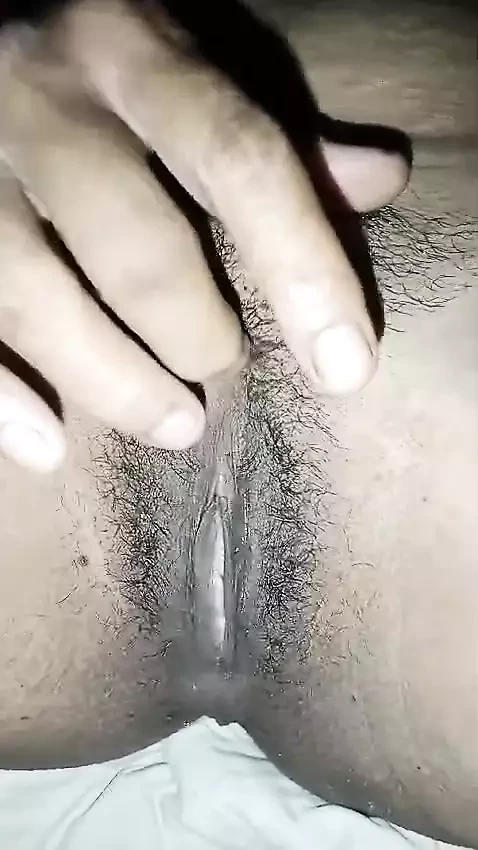 Desi wife show pussy