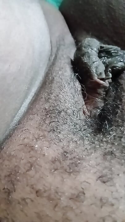 Massaging my pussy