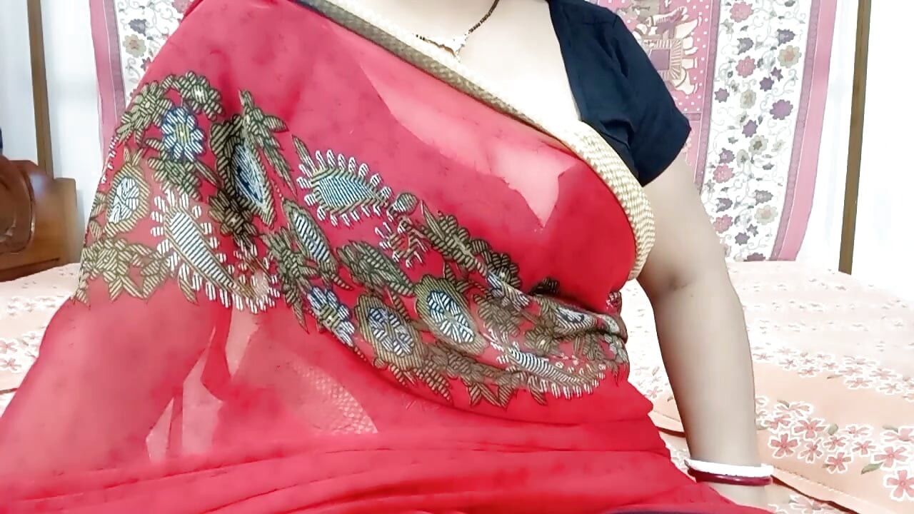 Kaku sasur sexy rii ke asthir kore chudlo
