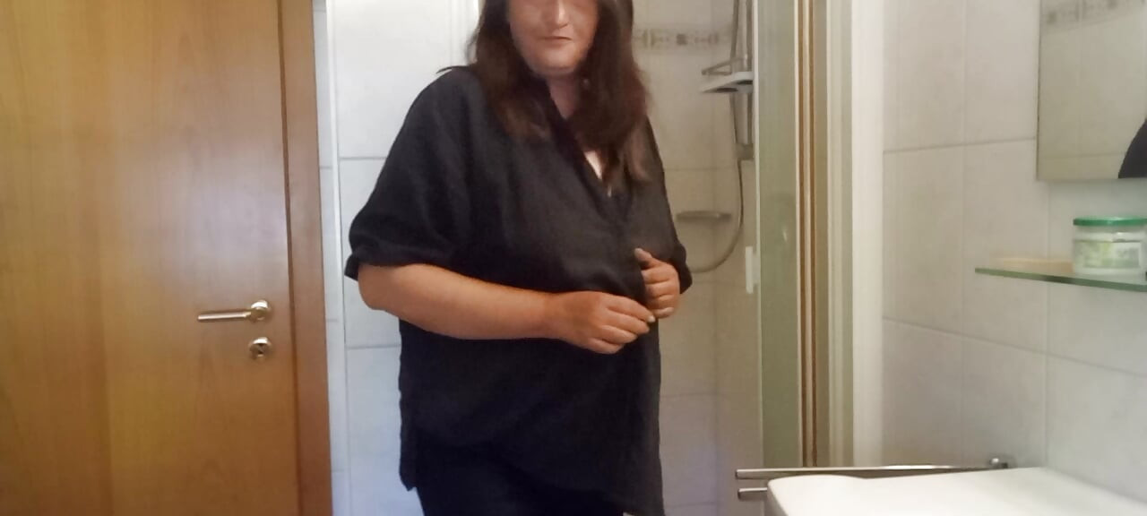 Mature BBW privédoucheroutine