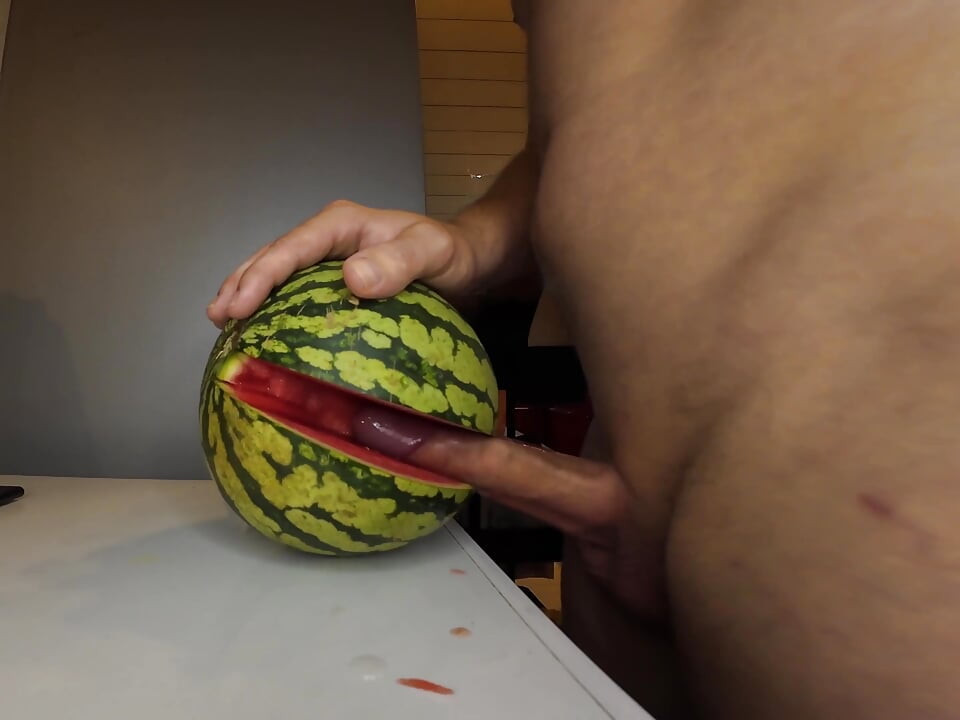 My Way of Beeing a Vegan. Fucking a Watermelon