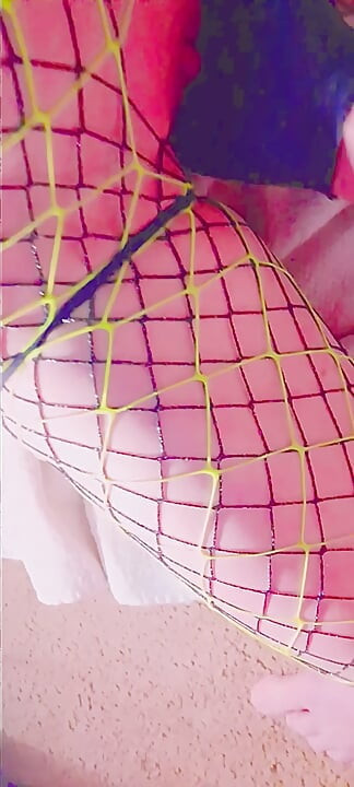 A Nighthore with 2 Phat Lips and thick Cum Stringers