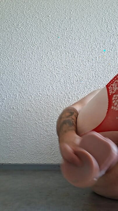 Lopette has his ass on fire