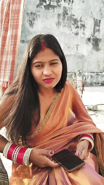 Horny Bengali Secretary Fucks her Boss in Delhi to get her Raise to maintain her Sexy Figure