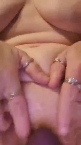 Mandy and her vibe
