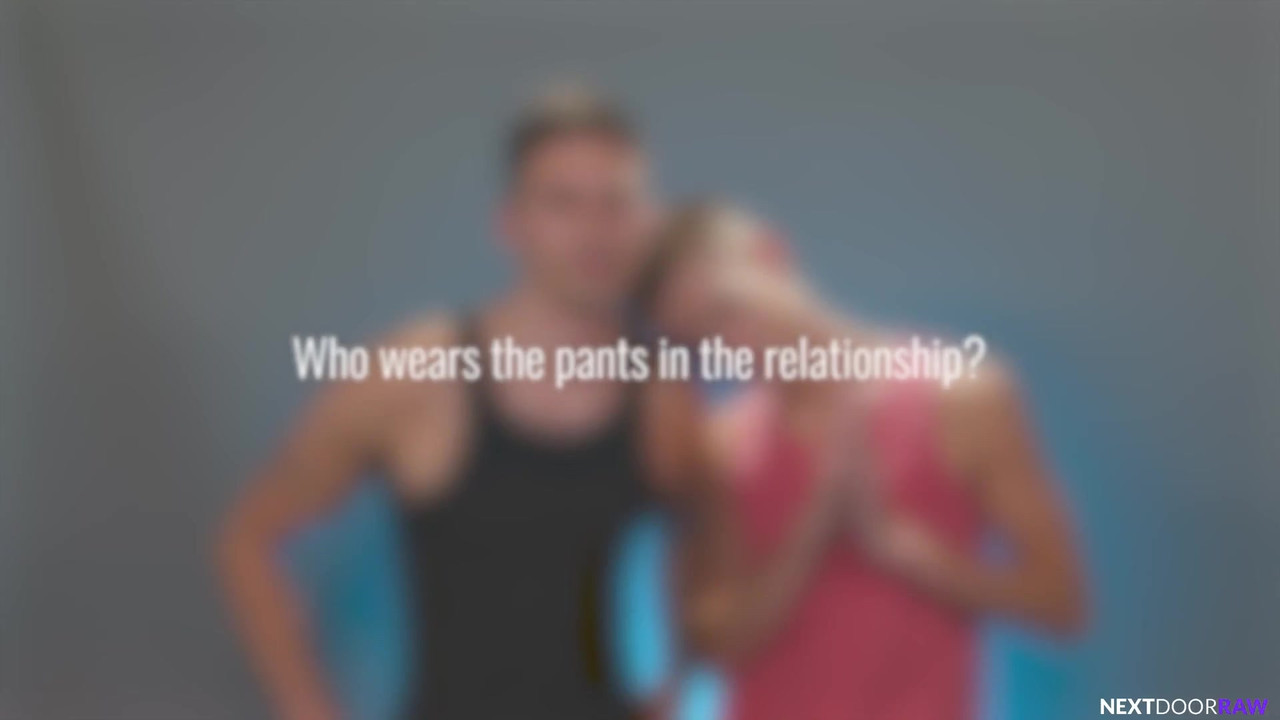 华丽的twnk性感翻转乱搞现实生活中的tatted BF大屁股