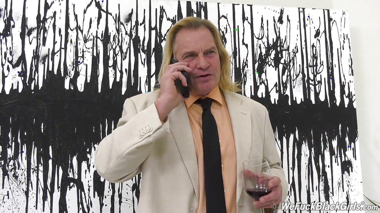 Zwarte bbw mevrouw London heeft een geheime affaire met een machtsrijke man