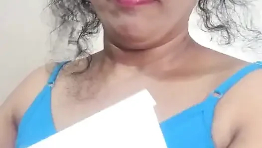 Aunty playing
