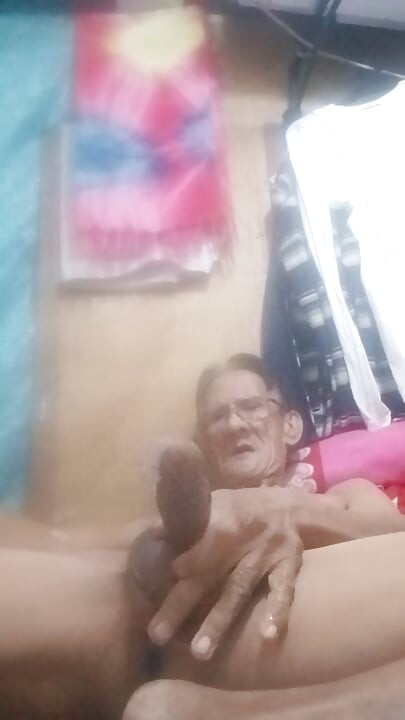 हमेशा मेरी पत्नी की चूत और प्यारे चेहरे की कल्पना करना