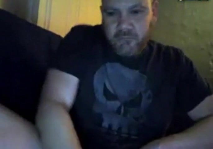 Sexy dude cumming
