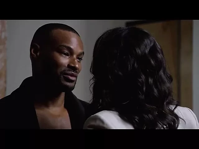 Sharon Leal è dipendente