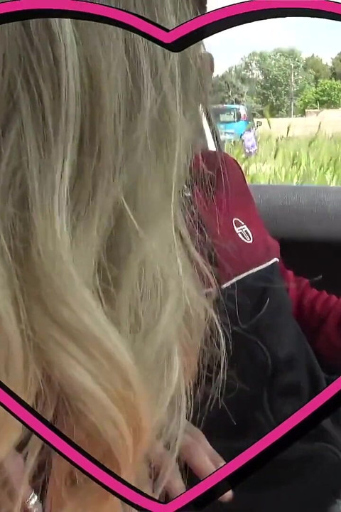 Sally, seorang awek nakal yang mahu merasai keseronokan seks