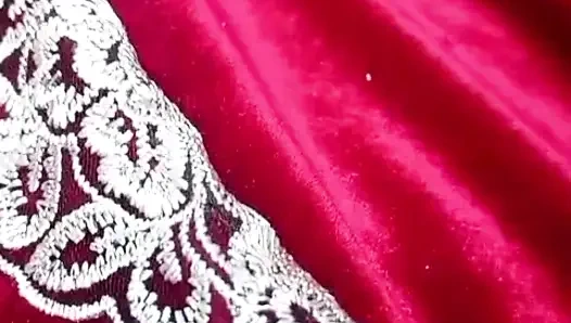 Milf broke the cunt with big dildo fuck hard