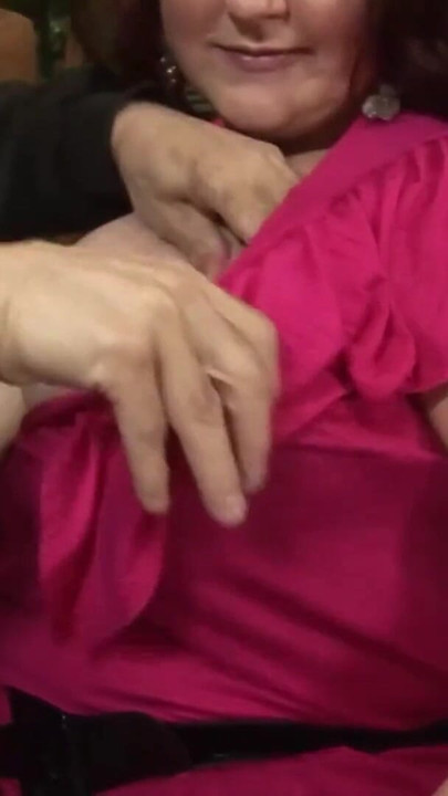 흑인 대물 자지에게 따먹히는 음란한 육덕 거유 사파이어 | 클립 1