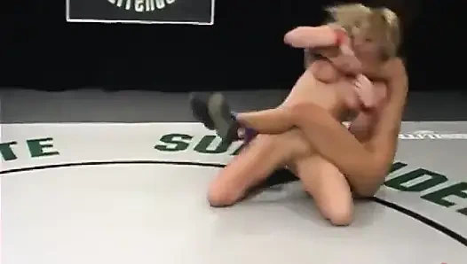 Die göttin (0-0) gegen den schläger (0-0)