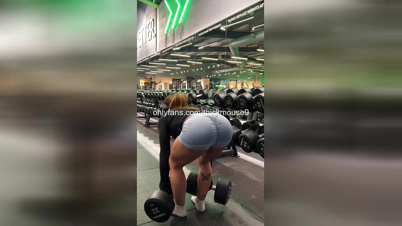 TikTok Thot Gets Anal Destroyed by Two Muscular Guys - Pussy Flooded with Cum!