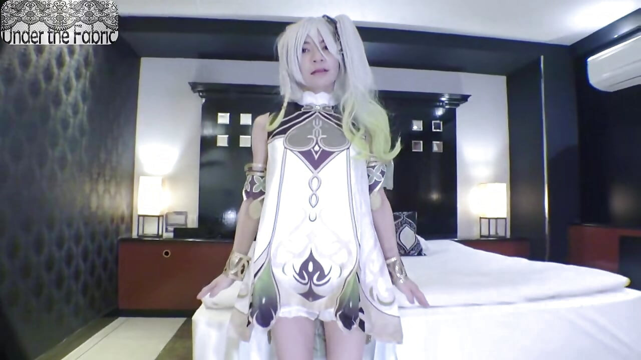 İnce güzelin ilk çıkışı - yeni bir cosplayer'ın ilk Nahida'dan ilham alan fantezi gecesi